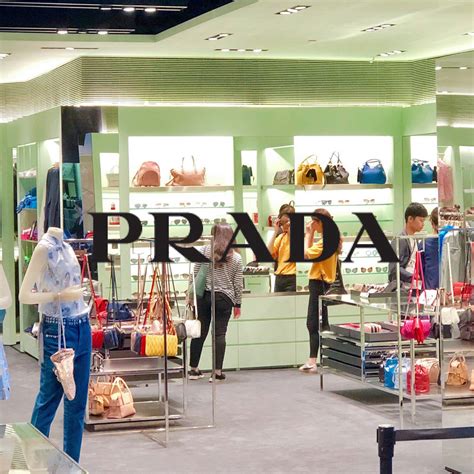 Prada shopping online